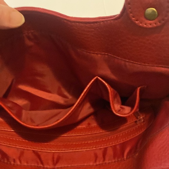 Tommy Hilfiger Y2K red faux leather bag free with bundle purchase over $100.00 - Picture 10 of 11